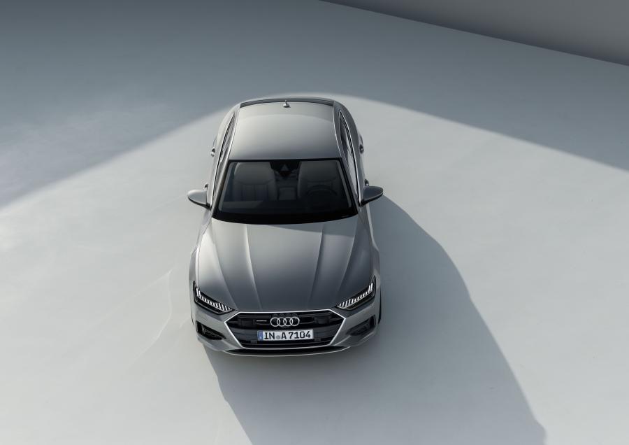  Audi A7 Sportback 50 TDI Quattro 2018 года  (WW) (фото 2 из 61)
